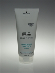 Dandruff control shampoo for scalp that tends to dandruff 200ml